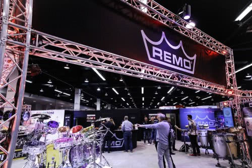 Немного фото со стенда REMO на выставке NAMM Show 2020.